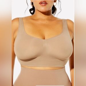 Yitty nearly naked shaping midi bra 3X/4X